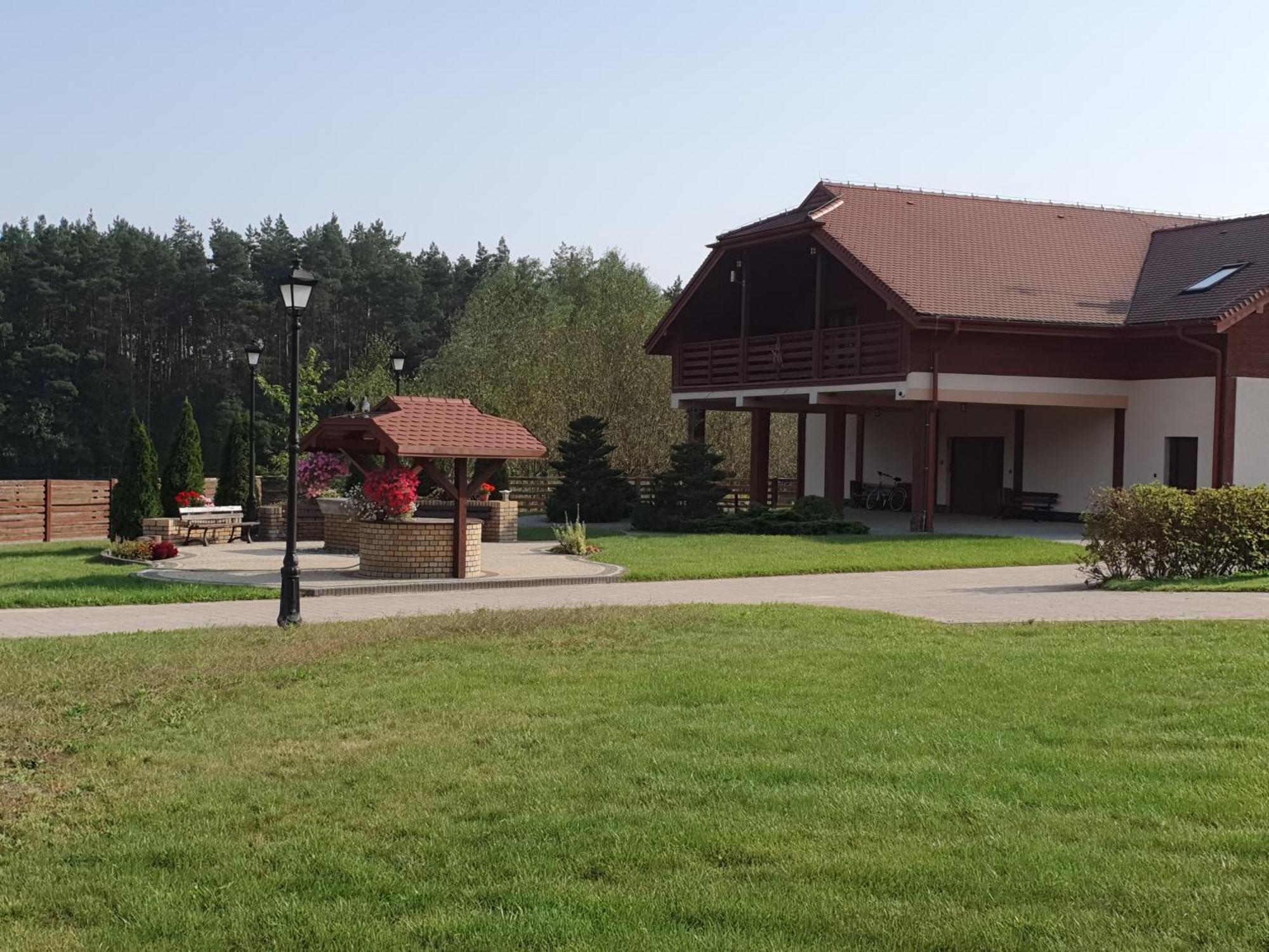 Stajnia Kruki Villa Wola Kaluska Exteriör bild